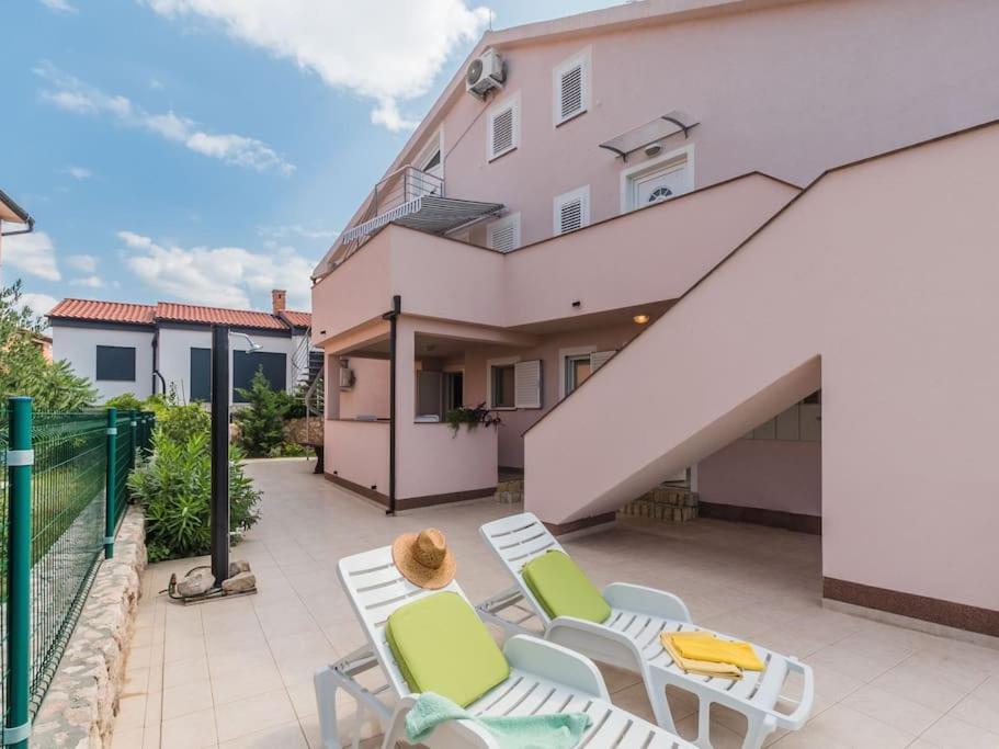 Apartment F-1 Klimno Exterior photo